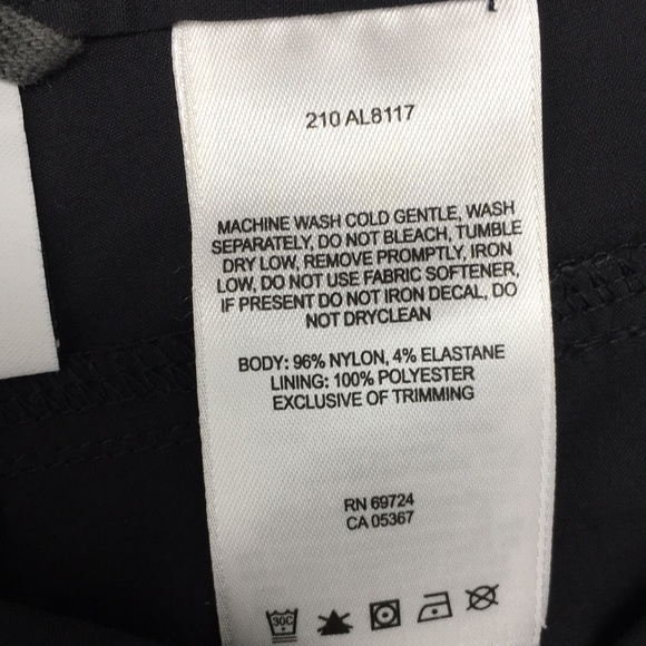 Columbia Black Trail Convertible Capri Pants Womens 14 Omni Shield Hiking - Picture 12 of 13